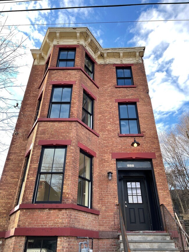 Foto del edificio - 111 Johnston St