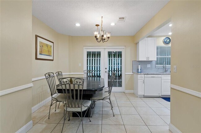 Foto del edificio - 106 Lake Judy Lee Dr