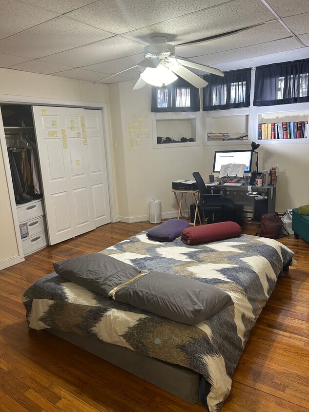 Foto del edificio - 909 Beacon St