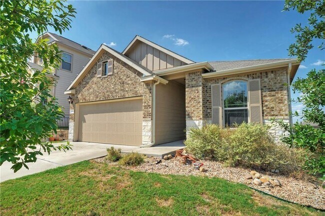 Foto del edificio - 5613 Arbor Hill Ln