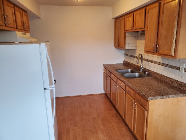 Foto del edificio - 1716 E 80th St