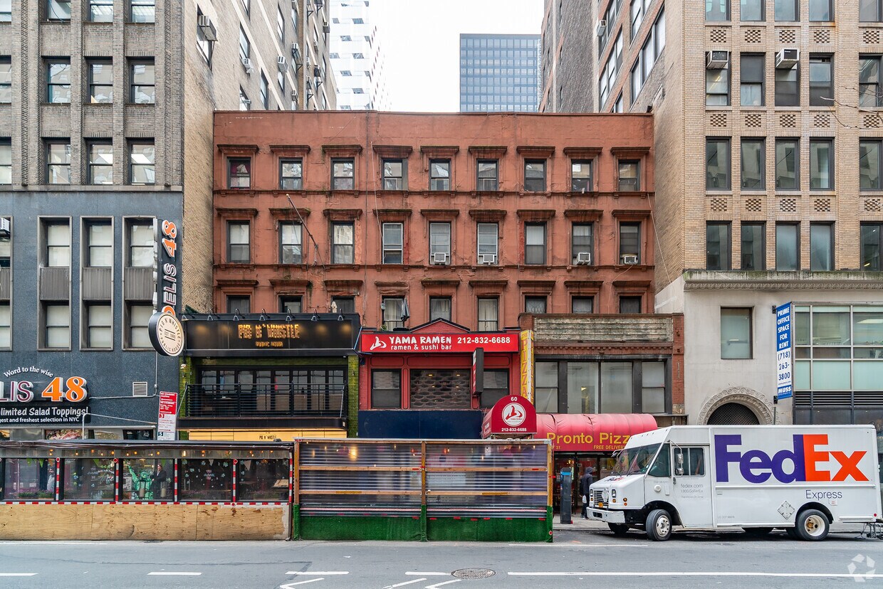 Primary Photo - 58-62 W 48th St