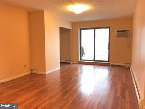 Foto del edificio - 1575 W Street Rd