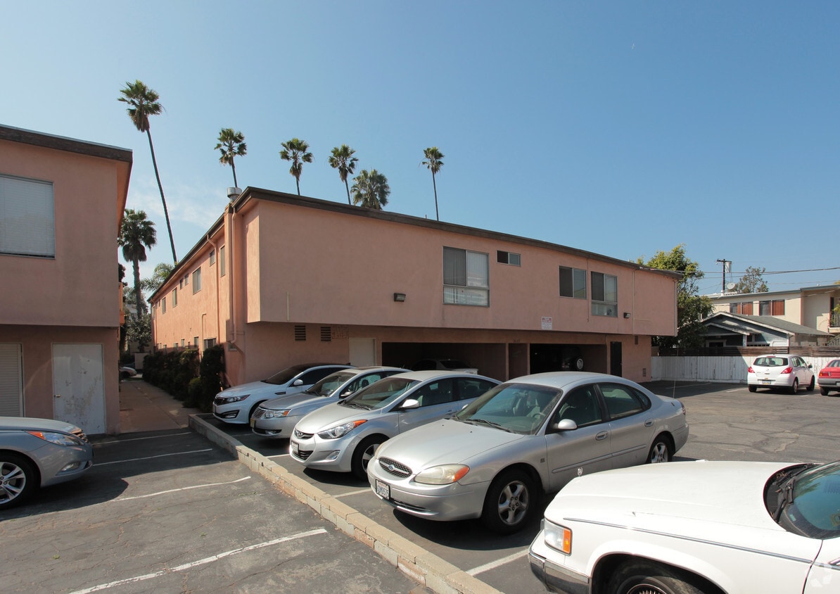 Building Photo - 2627 5th Street