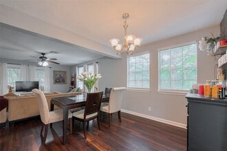 Building Photo - 5514 Avenue M