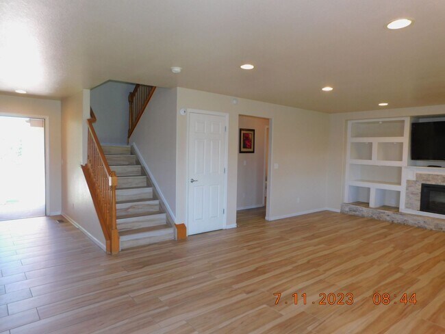 Foto del edificio - Beautiful Littleton home located in the desired Marston neighborhood!