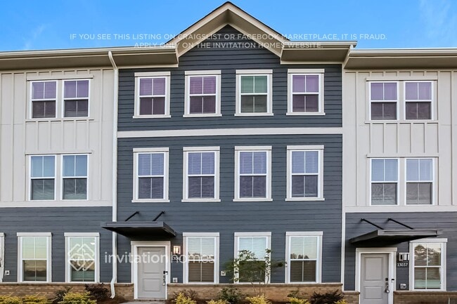 Building Photo - 13041 Western Ln