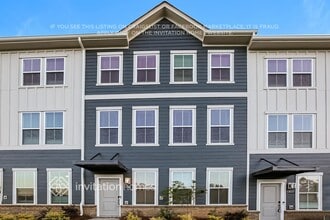 Building Photo - 13041 Western Ln