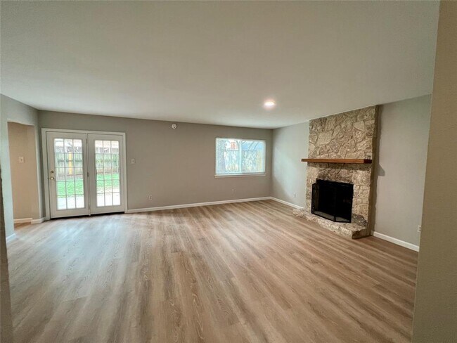 Building Photo - 7704 Palacios Dr