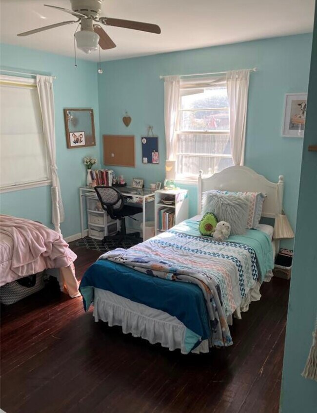 Foto del edificio - 7235 Shelby St