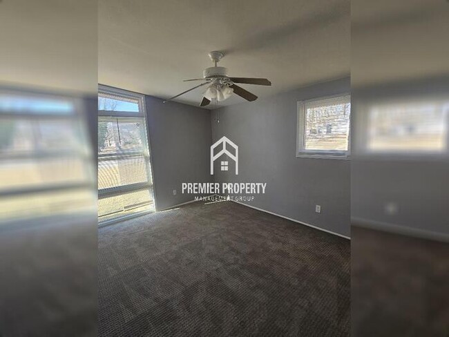 Building Photo - 920 Saint Anthony - Available Now!