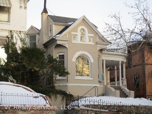 Primary Photo - 210 N State St