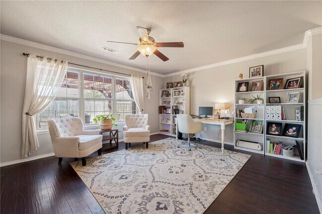 Building Photo - 5005 W Bay Ct