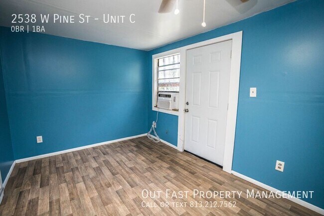 Foto del edificio - 2538 W Pine St