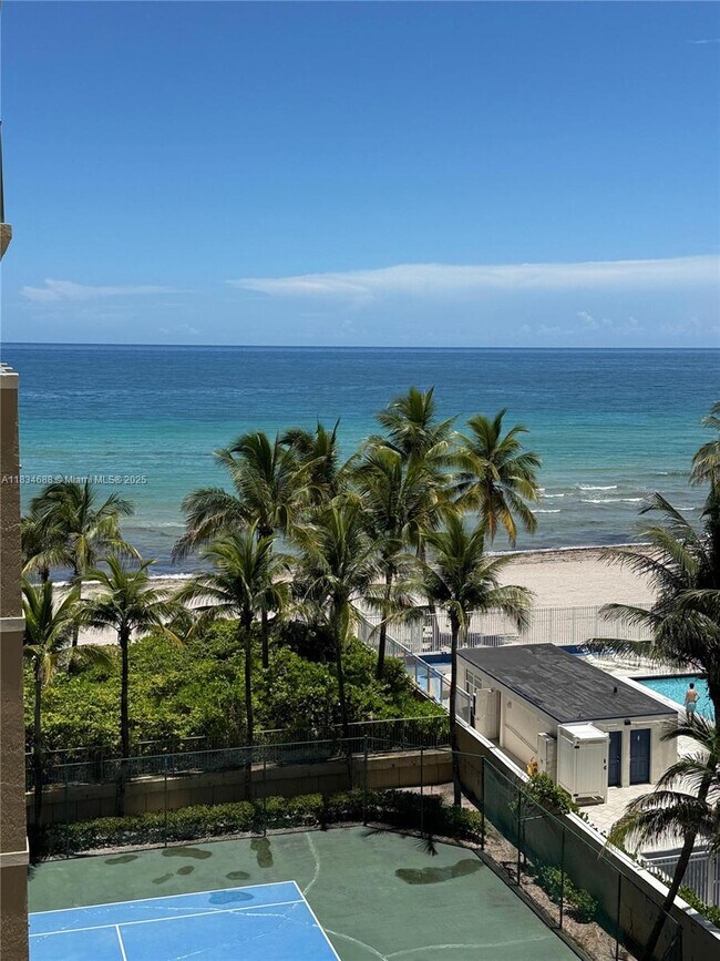Building Photo - 2080 S Ocean Dr