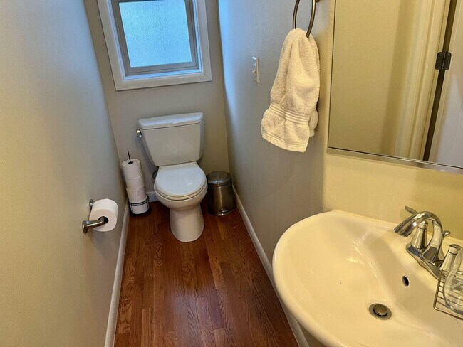 Foto del edificio - Queen Anne Townhome