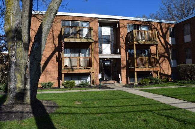 Foto del edificio - 4102 Valley Rd