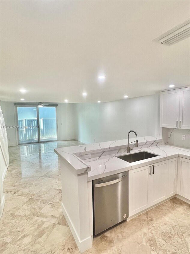 Foto principal - 1054 Jeffery St