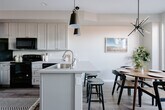 Foto principal - Stunning 2023 - Built Townhome near Edgewater
