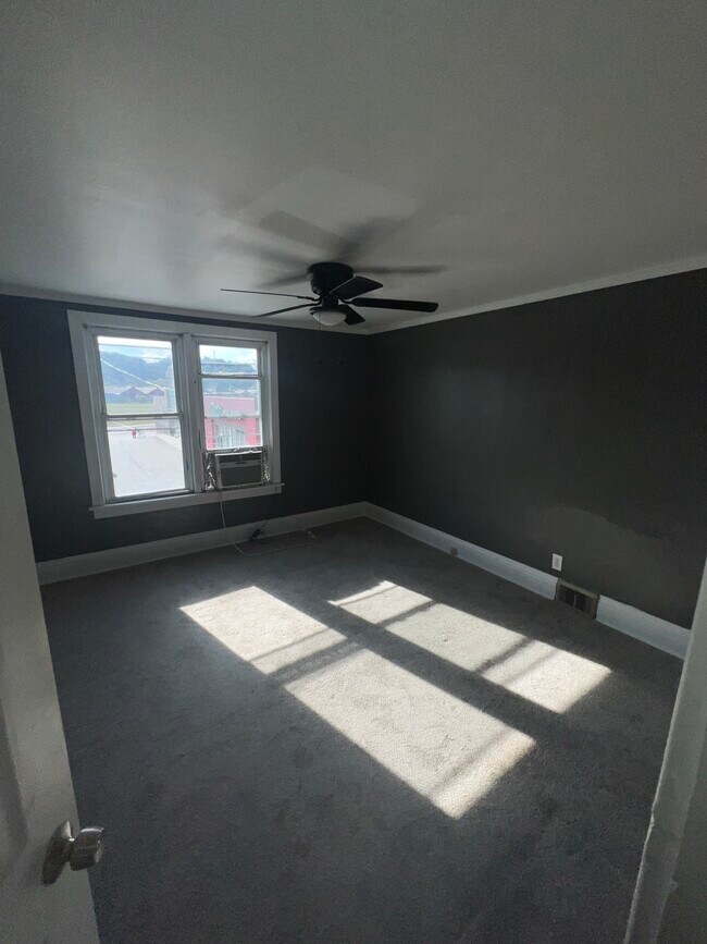 Building Photo - 941 Cypress Aly