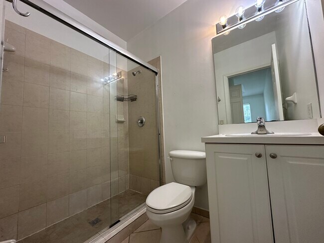 Foto del edificio - 2929 SE 2nd St