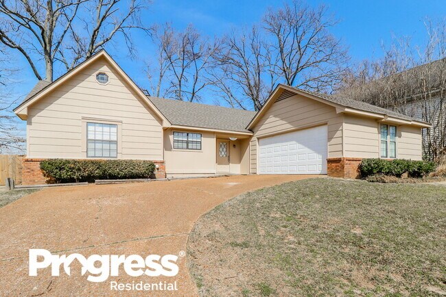 Foto del edificio - 5642 Crievewood Dr