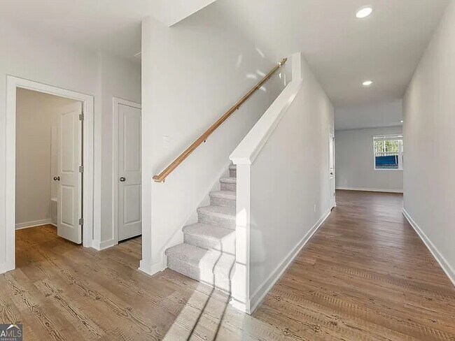 Foto del edificio - 5222 Mulberry St