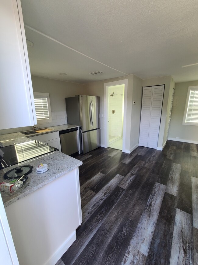 Foto del edificio - 6204 Pennsylvania Ave