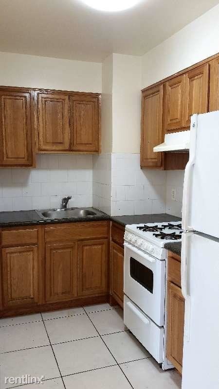 Building Photo - 14141 Pershing Cres