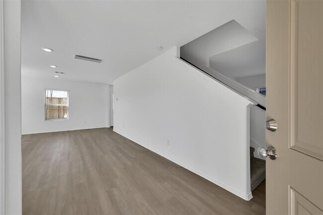 Foto del edificio - 1714 Campos Ct