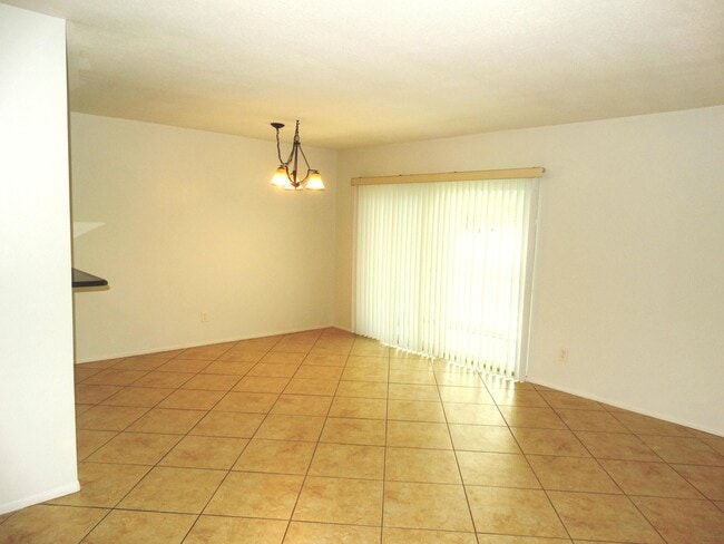 Building Photo - 1845 Robalo Dr