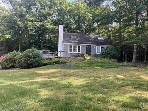 Building Photo - 64 Quarry Ln
