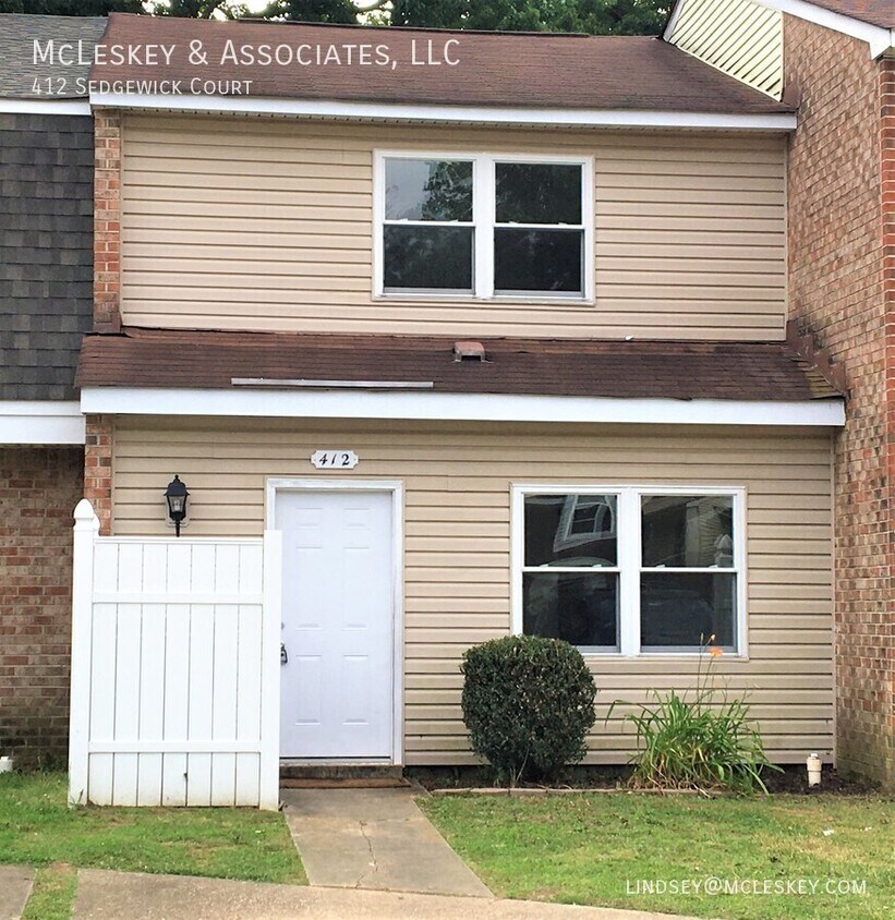 Foto principal - 412 Sedgewick Ct