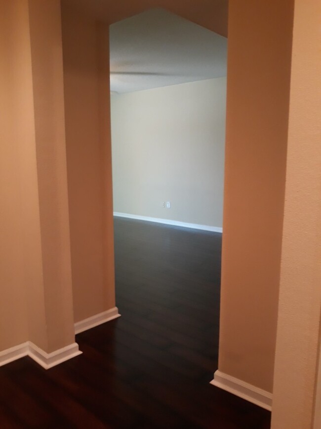 Building Photo - 2 bed 2 bath condo Downtown Orlando!