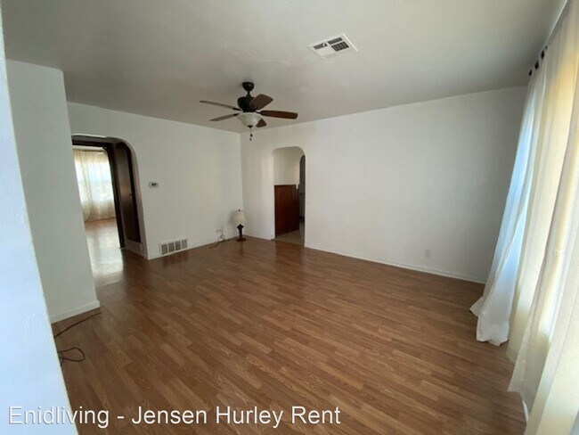 Building Photo - 3 br, 1 bath House - 714 N 14th