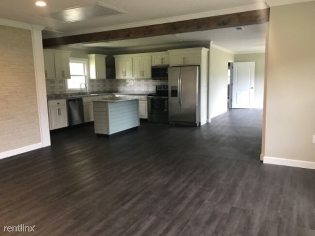 Building Photo - 3 br, 2 bath House - 814 Blackshear Hwy