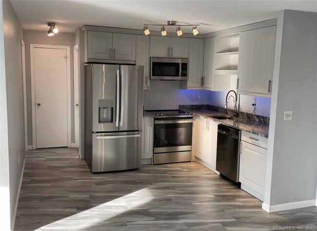 Foto del edificio - 1417 Harbor View Dr