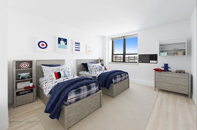Foto del edificio - 301 W 110th St
