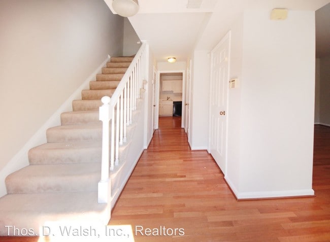 Building Photo - 3 br, 2.5 bath House - 6743 Kenwood Forest Ln