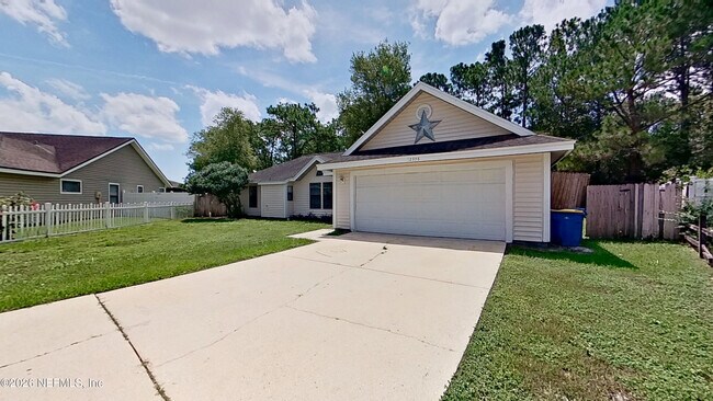 Building Photo - 12958 Medford Ln