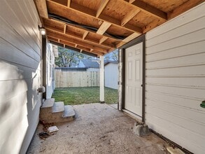 Building Photo - 2416 Cumberland St