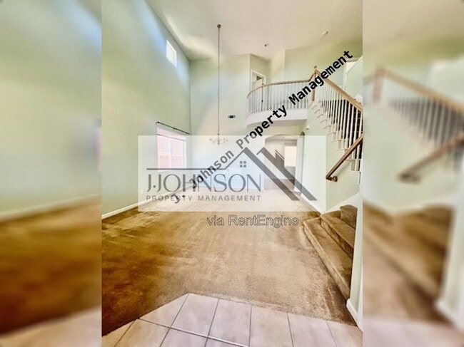 Foto del edificio - 323 Glenbriar Cir