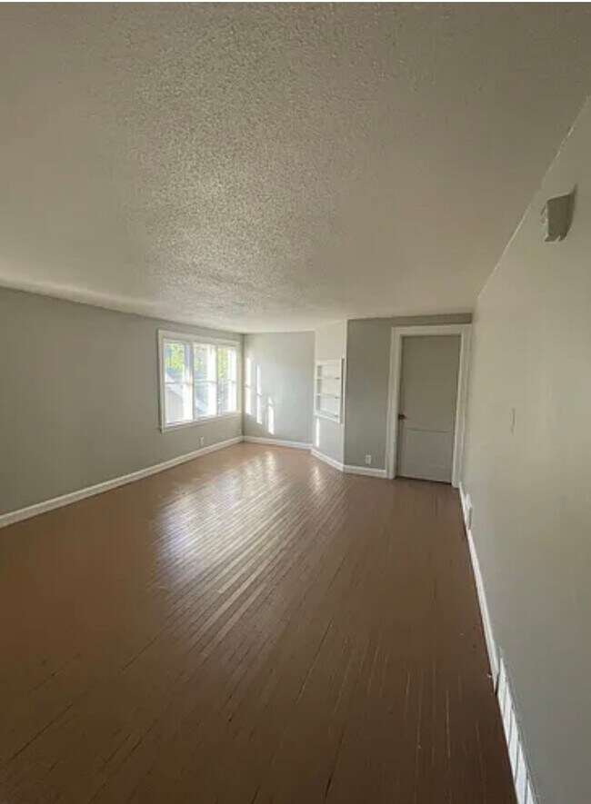 Foto del edificio - 2608 N 40th St
