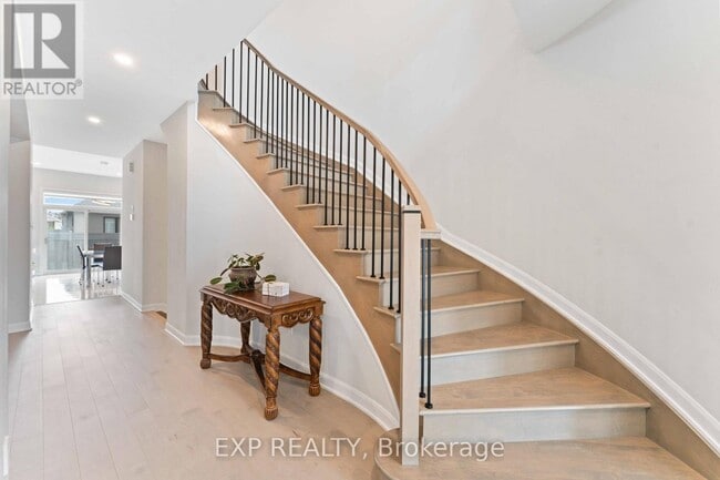 Building Photo - 700 Coast Cir