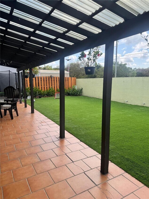 Foto del edificio - 11450 SW 75th Terrace