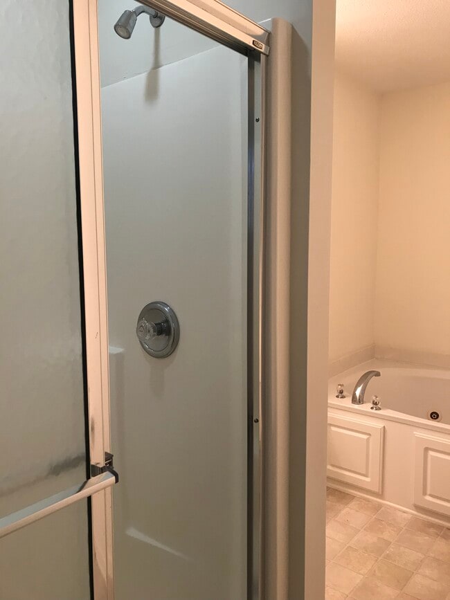 Building Photo - 1547 Cedar Rock Church Rd