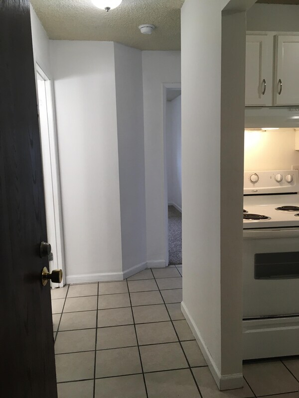 Foto del edificio - 818 NE 106th St