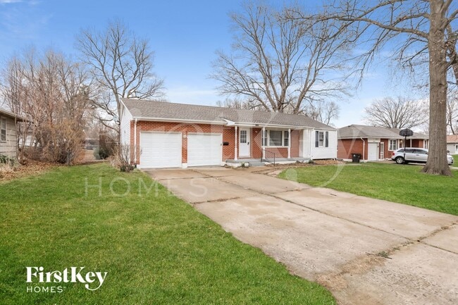 Building Photo - 10508 East 33rd Terrace S