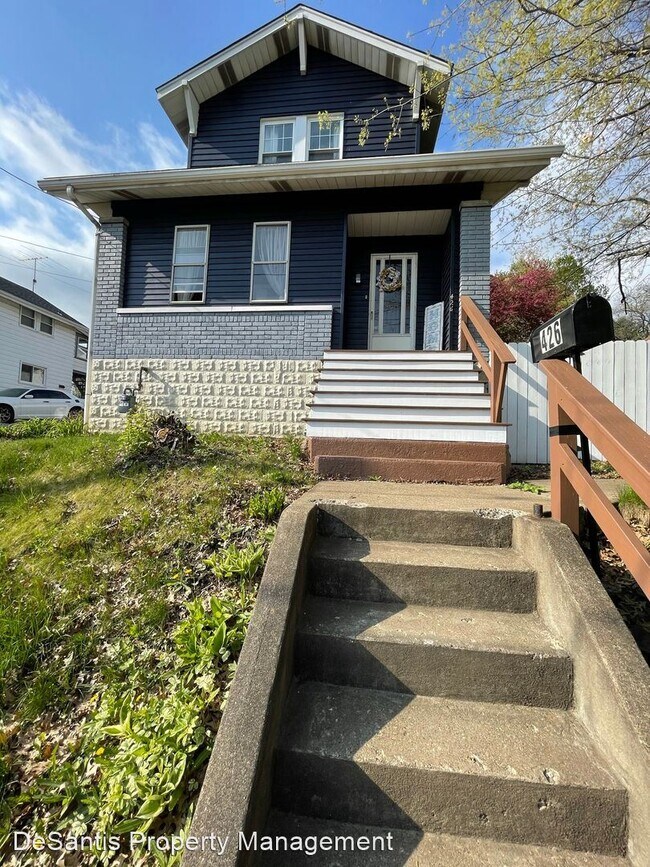 Foto del edificio - 3 br, 1 bath House - 426 Mt Vernon Ave