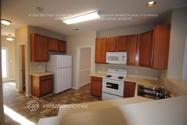 Building Photo - 4729 Alenja Ln